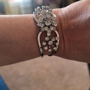 Elegant Silver Crystal Bracelet